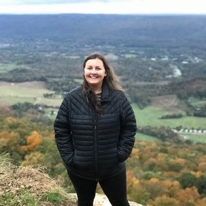 Meet your Posher, Ellen